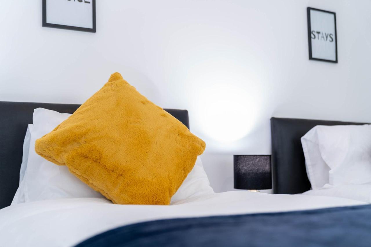 Three Bedroom Apartment- One Choice Stays Serviced Accommodation- Jewellery Quarter Μπέρμιγχαμ Εξωτερικό φωτογραφία