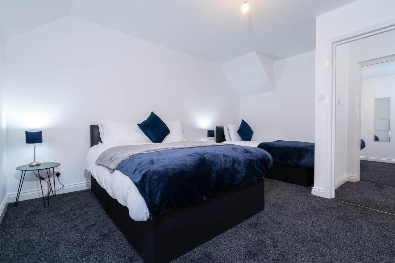 Three Bedroom Apartment- One Choice Stays Serviced Accommodation- Jewellery Quarter Μπέρμιγχαμ Εξωτερικό φωτογραφία