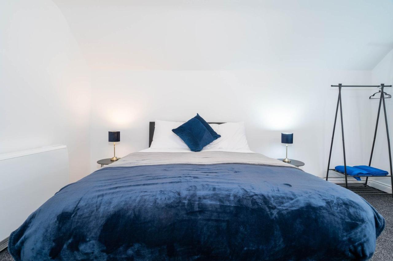 Three Bedroom Apartment- One Choice Stays Serviced Accommodation- Jewellery Quarter Μπέρμιγχαμ Εξωτερικό φωτογραφία