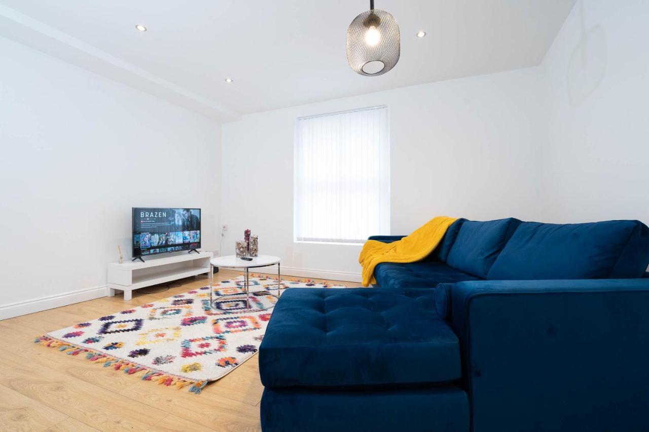 Three Bedroom Apartment- One Choice Stays Serviced Accommodation- Jewellery Quarter Μπέρμιγχαμ Εξωτερικό φωτογραφία