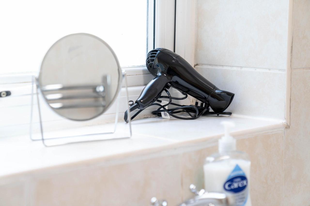 Three Bedroom Apartment- One Choice Stays Serviced Accommodation- Jewellery Quarter Μπέρμιγχαμ Εξωτερικό φωτογραφία